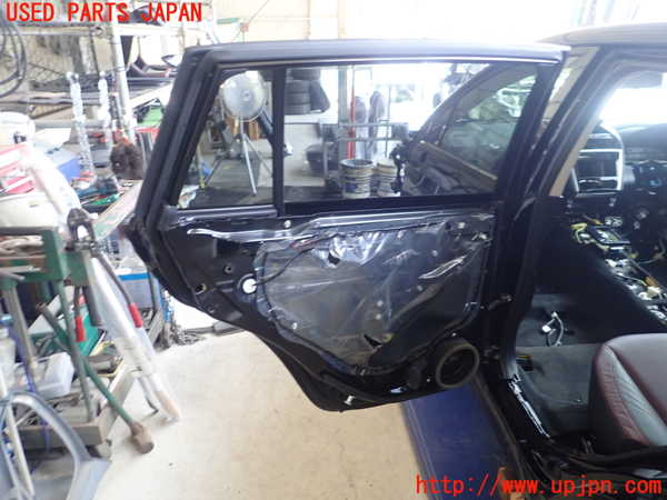 1UPJ-9229961320]レヴォーグ(VM4)左後ドア AGC M2L4 中古_3