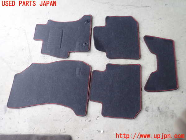 1UPJ-9229967800]レヴォーグ(VM4)フロアマット 中古_3