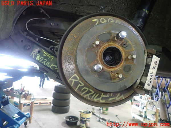 1UPJ-9229975380]ヴォクシー(ノア)(ZRR80W)リアアクスルビーム 中古_2