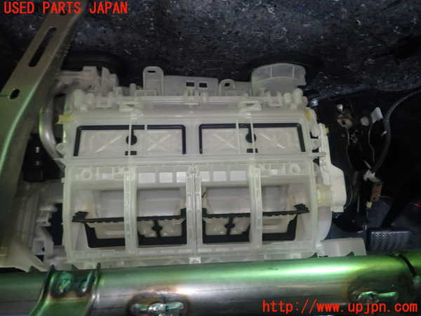 1UPJ-9229976081]ヴォクシー(ノア)(ZRR80W)エバポレーター1 中古_2
