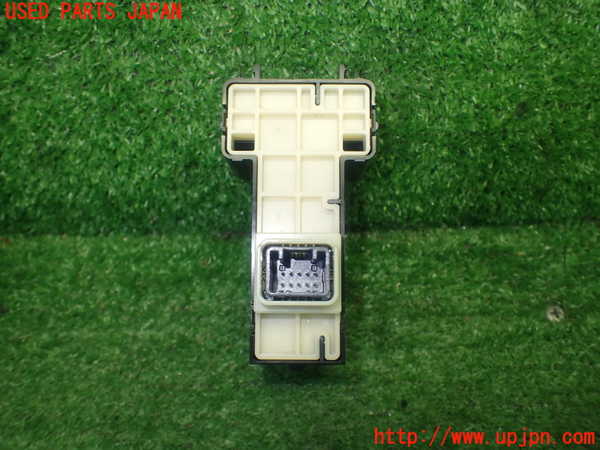 1UPJ-9229976306]ヴォクシー(ノア)(ZRR80W)スイッチ1 (VSC OFF・ECOモード) 中古_2