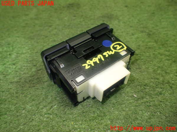 1UPJ-9229976307]ヴォクシー(ノア)(ZRR80W)スイッチ2 (スライドドア) 中古_3