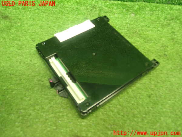 1UPJ-9229976148]ヴォクシー(ノア)(ZRR80W)コンピューター3 【ジャンク】_2