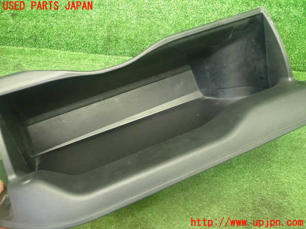 1UPJ-9229977517]ヴォクシー(ノア)(ZRR80W)グローブボックス2 中古_5