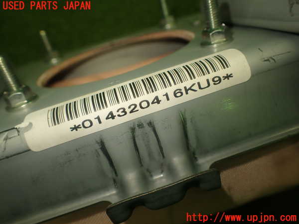 1UPJ-9229977870]ヴォクシー(ノア)(ZRR80W)助手席側エアバッグカバー 中古_3