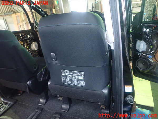 1UPJ-9229977035]ヴォクシー(ノア)(ZRR80W)運転席シート 中古_4