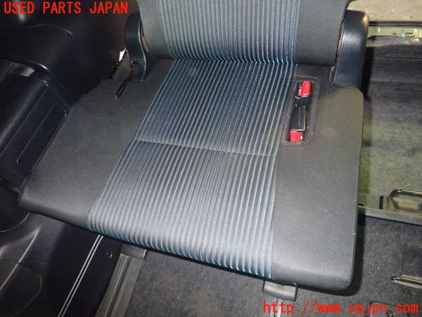 1UPJ-9229977235]ヴォクシー(ノア)(ZRR80W)右3列目シート 中古_2