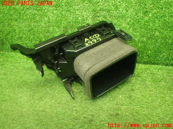 1UPJ-9229977526]ヴォクシー(ノア)(ZRR80W)エアコン吹き出し口1 (右) 中古_3