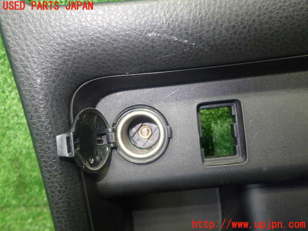 1UPJ-9229977842]ヴォクシー(ノア)(ZRR80W)小物入れ2 中古_2