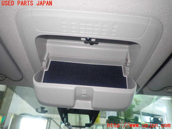 1UPJ-9229976411]ヴォクシー(ノア)(ZRR80W)ルームランプ1 (1列目) 中古_3