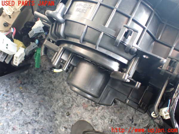 5UPJ-9229996081]ジムニー(JB64W)エバポレーター1 ジャンク部品取り_4