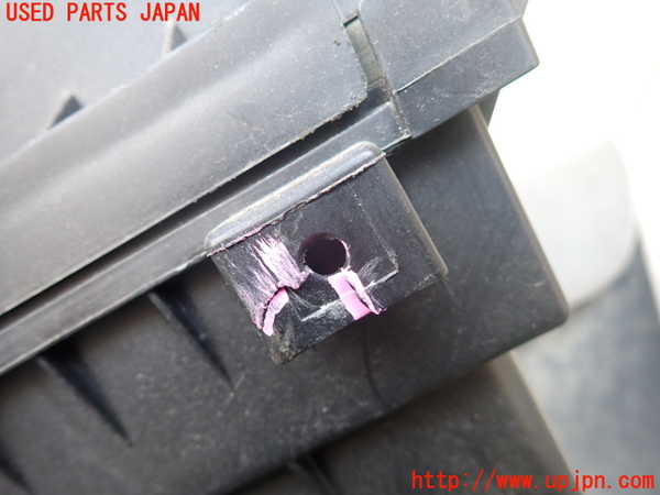 1UPJ-9230002560]ジープ・グランドチェロキー(WK36TA)エアクリーナーボックス 中古_4