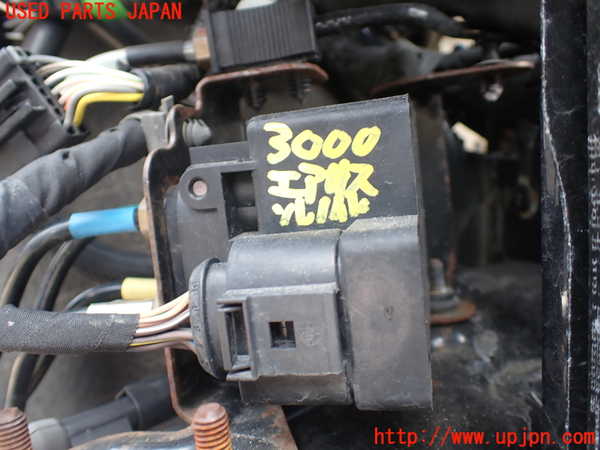 1UPJ-9230005540]ジープ・グランドチェロキー(WK36TA)エアサスソレノイドバルブ 中古_2