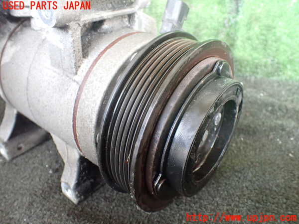 1UPJ-9230006025]ジープ・グランドチェロキー(WK36TA)エアコンコンプレッサー 中古_3