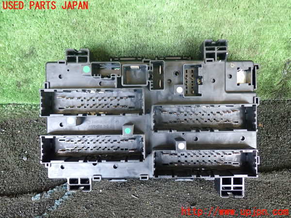 1UPJ-9230006741]ジープ・グランドチェロキー(WK36TA)ヒューズボックス1 中古_3
