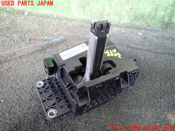 1UPJ-9230007555]ジープ・グランドチェロキー(WK36TA)ATシフトレバー 中古_2