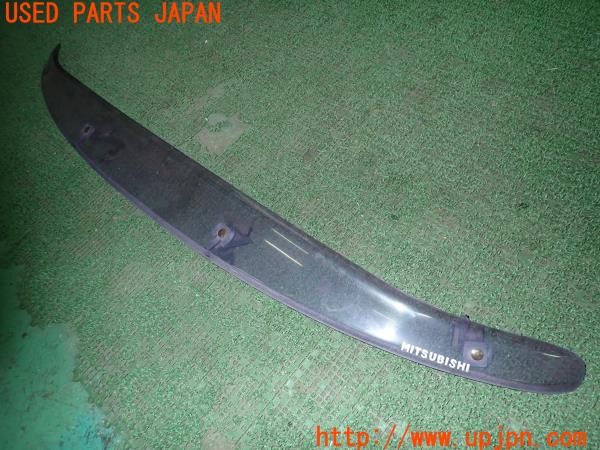 3UPJ=9230010052]デリカスペースギア(PD6W)後期 純正オプション ボンネットデフレクター ディフレクター バグガード 中古_3