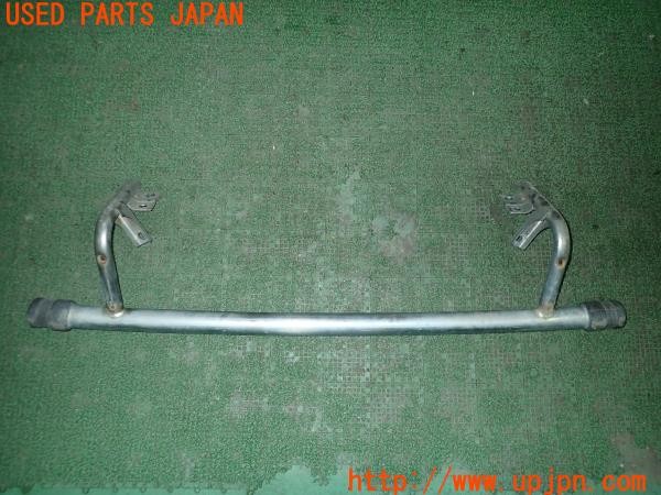 3UPJ=9230010058]デリカスペースギア(PD6W)後期 純正 リアバンパーガード 中古_2