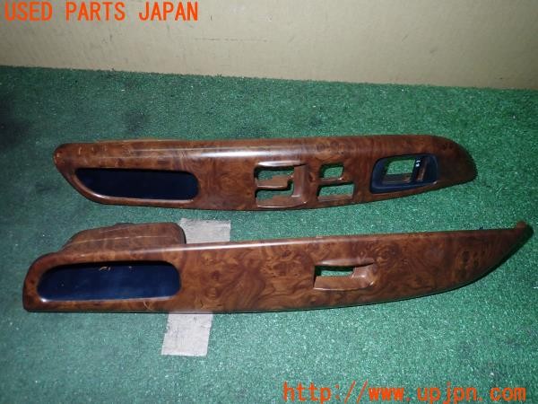 3UPJ=9230010645]デリカスペースギア(PD6W)後期 純正 木目パネル センターパネル ドアスイッチパネル 中古_3