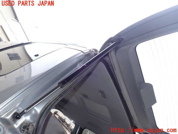 1UPJ-9230011584]デリカ スペースギア(PD6W)リアゲートダンパー 中古_2