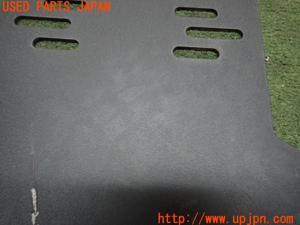 3UPJ=9230020015]ジープ ラングラー スポーツ(TJ40S)社外 スペアタイヤ取り外しプレート デリートプレート 中古_3