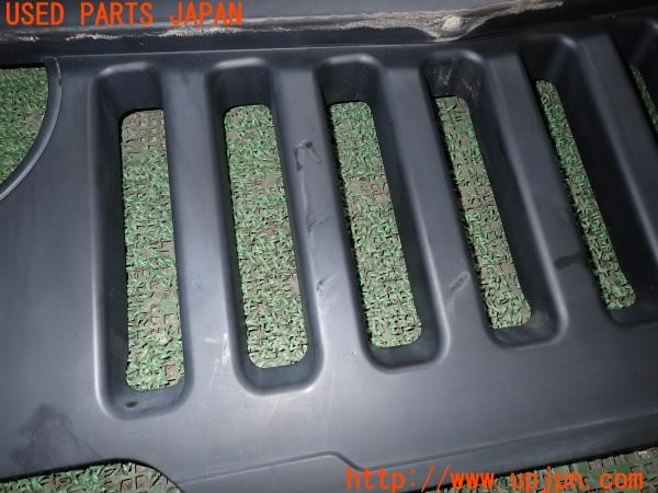 3UPJ=9230020047]ジープ ラングラー スポーツ(TJ40S)社外 フロントグリル アングリーフェイス 中古_2