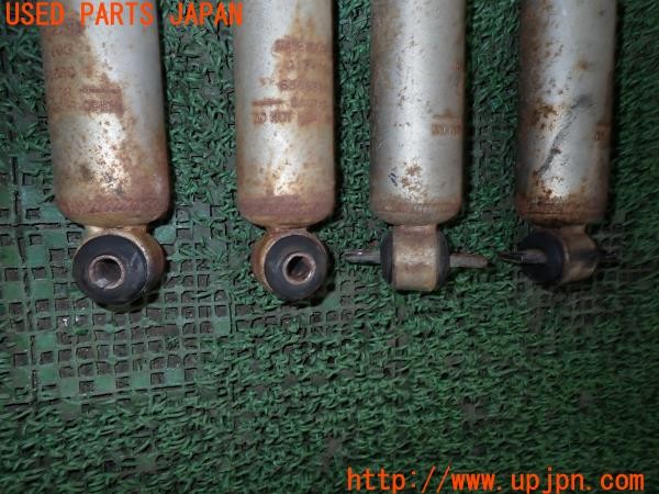 3UPJ=9230020408]ジープ ラングラー スポーツ(TJ40S)社外 ショックアブソーバー リフトアップ 中古_4