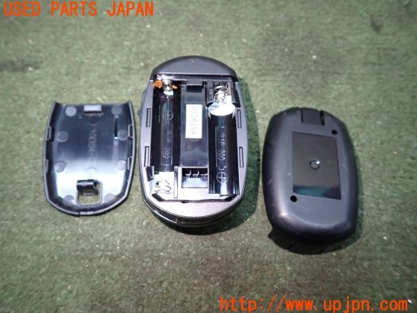 3UPJ=9230020571]ジープ ラングラー スポーツ(TJ40S)carrozzeria カロッツェリア ナビ用リモコン 中古_4