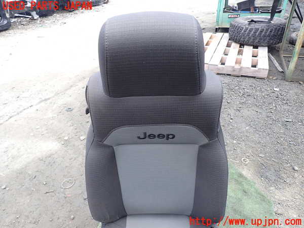 1UPJ-9230027035]ジープ・ラングラー(TJ40S)運転席シート 中古_2
