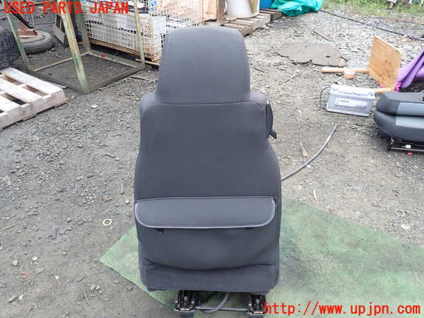 1UPJ-9230027035]ジープ・ラングラー(TJ40S)運転席シート 中古_4