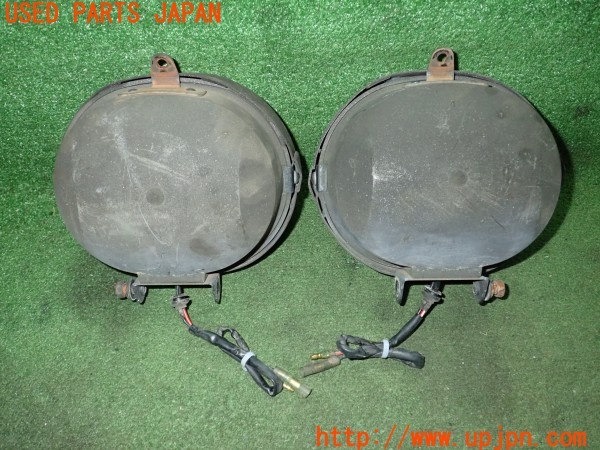 3UPJ=9230030558]デリカスターワゴン(P25W)純正 フォグランプ 中古_4