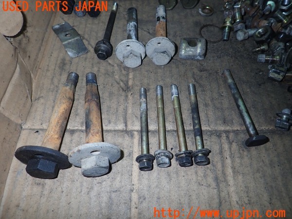 3UPJ=9230030720]デリカスターワゴン(P25W)ネジ・ナット・ステー類 セット ジャンク_3