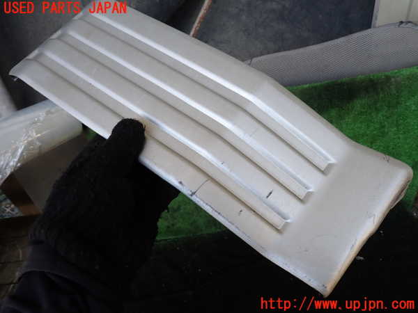 1UPJ-9230031102]デリカ スターワゴン(P25W)左前コーナーパネル 中古_2