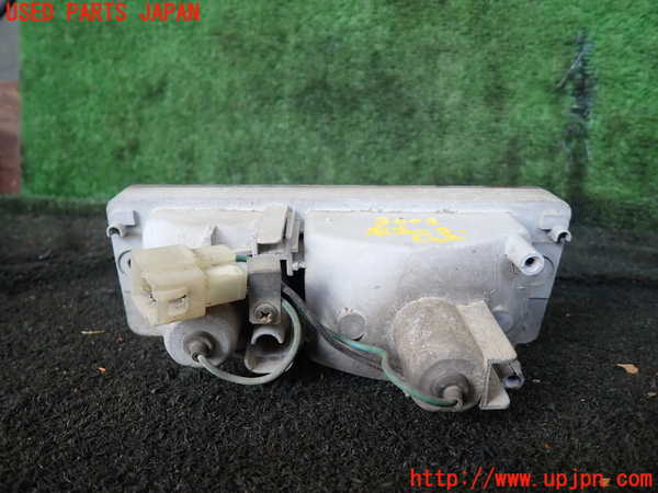1UPJ-9230031160]デリカ スターワゴン(P25W)右ウィンカーレンズ 中古_3