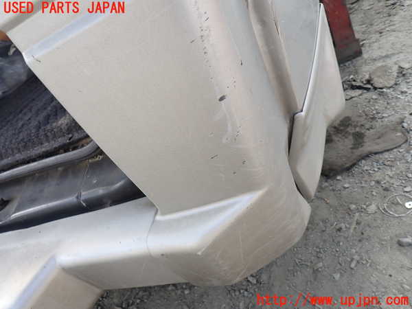 1UPJ-9230031610]デリカ スターワゴン(P25W)リアバンパー 中古_3