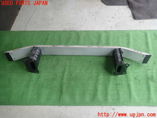 1UPJ-9230041014]クラウン アスリート ハイブリッド(AWS210)フロントバンパーホースメント 中古_3