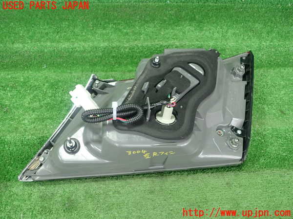 1UPJ-9230041552]クラウン アスリート ハイブリッド(AWS210)左リアフィニッシャー 中古_2