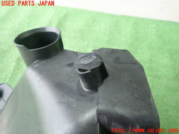1UPJ-9230042560]クラウン アスリート ハイブリッド(AWS210)エアクリーナーボックス 中古_3