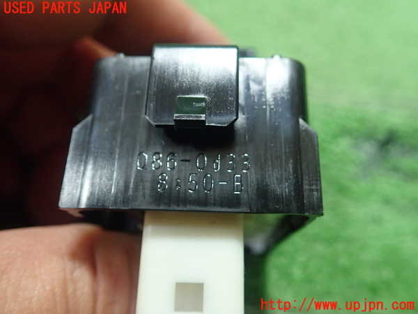 1UPJ-9230046245]クラウン アスリート ハイブリッド(AWS210)左前パワーウィンドウスイッチ 中古_3
