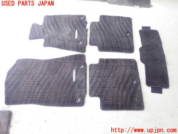 1UPJ-9230047800]クラウン アスリート ハイブリッド(AWS210)フロアマット 中古_2