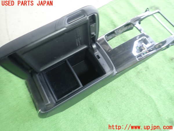 1UPJ-9230047540]クラウン アスリート ハイブリッド(AWS210)センターコンソール 中古_3