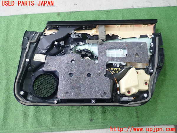 1UPJ-9230041264]クラウン アスリート ハイブリッド(AWS210)左前ドア内張り 中古_3