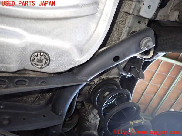 1UPJ-9230055295]アウディ・A3 スポーツバック(8VCXS)リアメンバー 中古_2