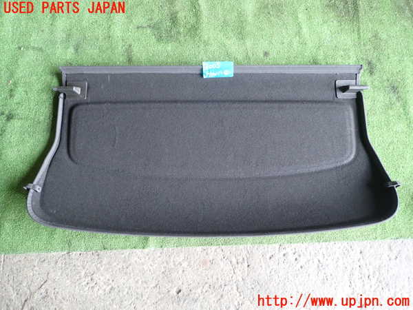 1UPJ-9230057761]アウディ・A3 スポーツバック(8VCXS)トノカバー1 中古_2