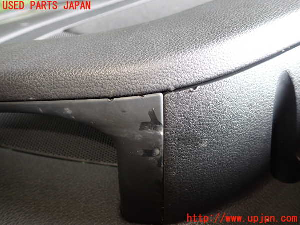 1UPJ-9230051234]アウディ・A3 スポーツバック(8VCXS)右前ドア内張り 中古_3