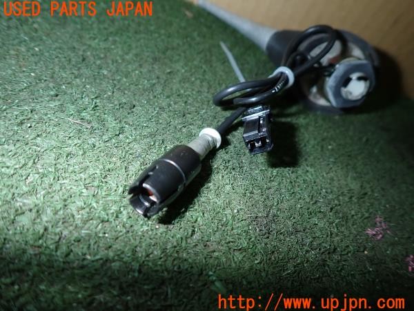 3UPJ=9230070003]アルファロメオ 147 GTA(937AXL)純正? アンテナベース 社外 ショートアンテナ 中古_5