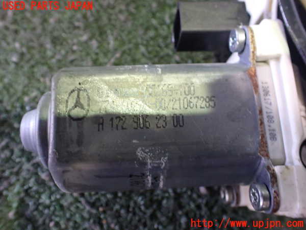2UPJ-9230081326]ベンツ SLC200(172434)(R172)左後レギュレーターモーター 中古_2