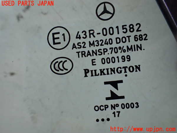 2UPJ-9230081380]ベンツ SLC200(172434)(R172)右クォーターガラス 中古(43R-001582 M3240)_2