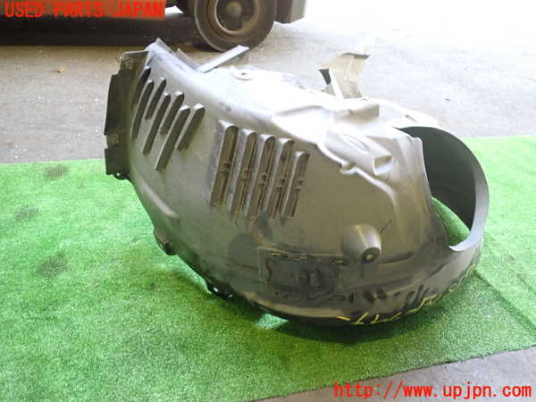2UPJ-9230081092]ベンツ SLC200(172434)(R172)左前フェンダーライナー 中古_2