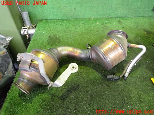 2UPJ-9230082661]ベンツ SLC200(172434)(R172)触媒1 中古_2